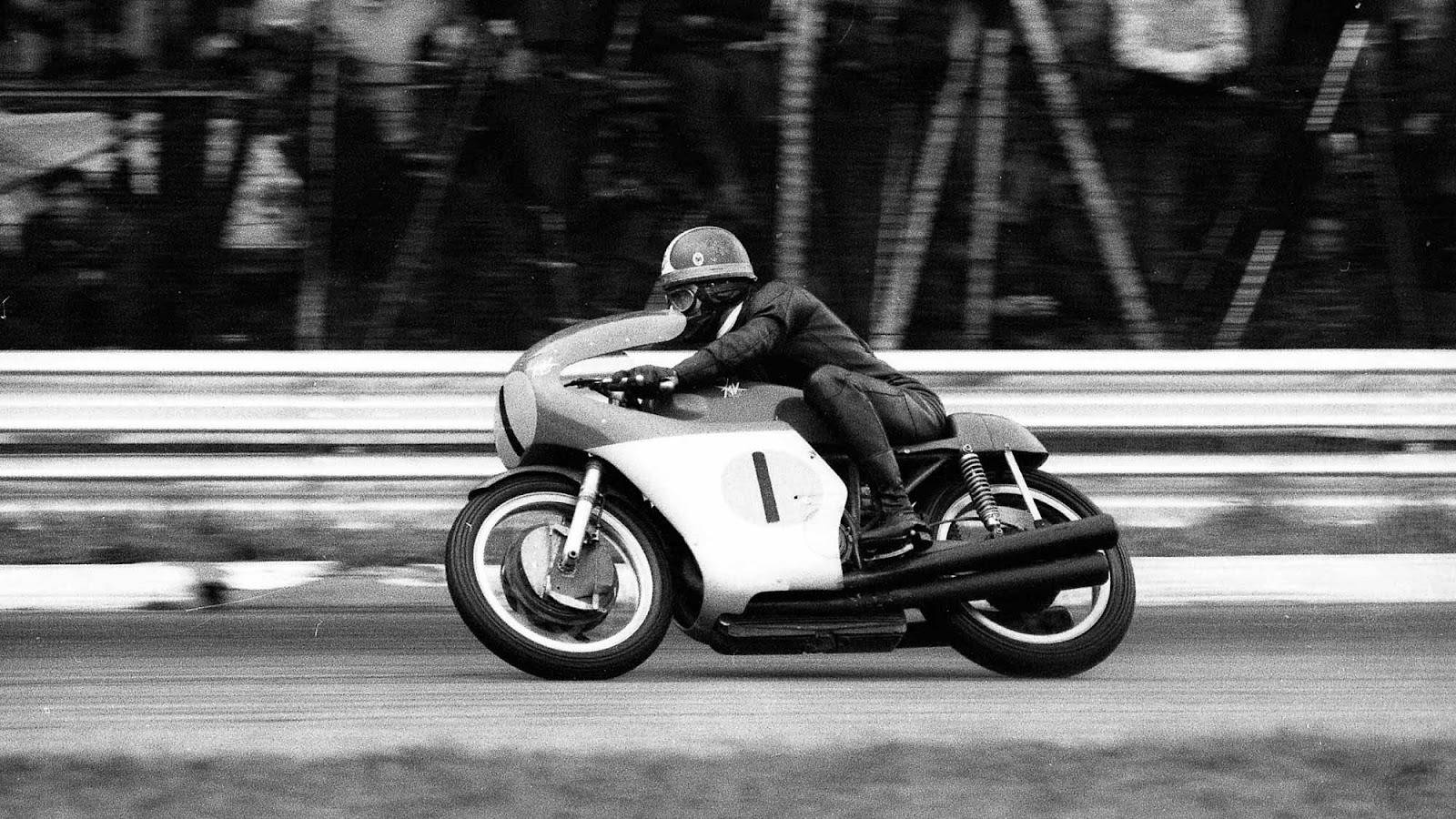 earliest years of Grand Prix motorcycle racing